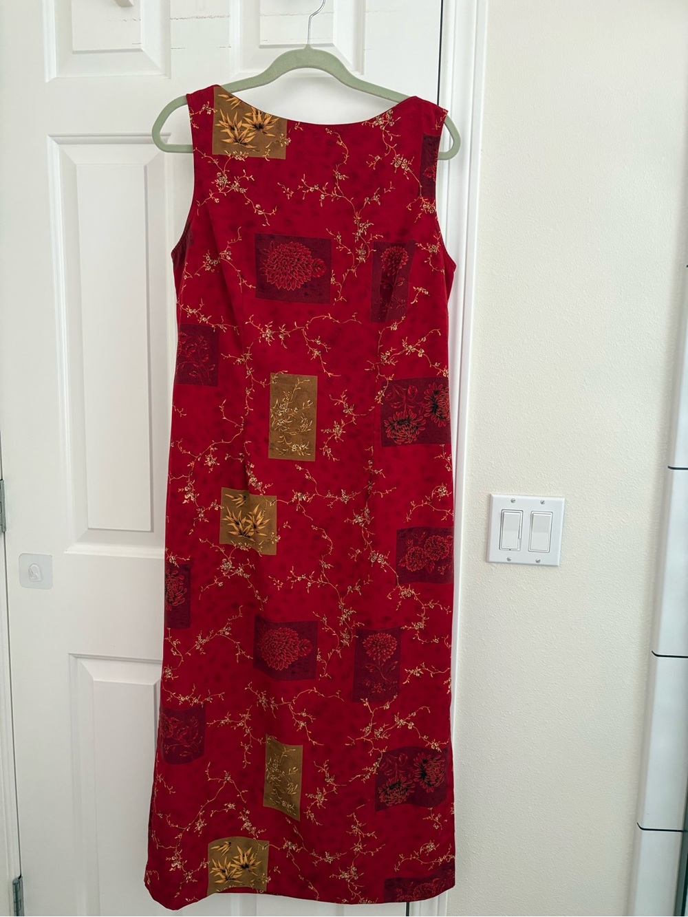 Sag Harbor Red Sleeveless Patchwork-Print Midi Dress with Gold Accents